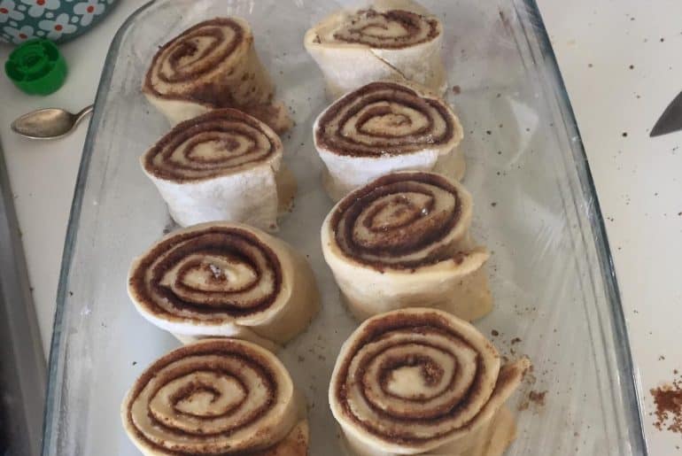 receita cinnamon rolls